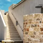 Sampierisuite